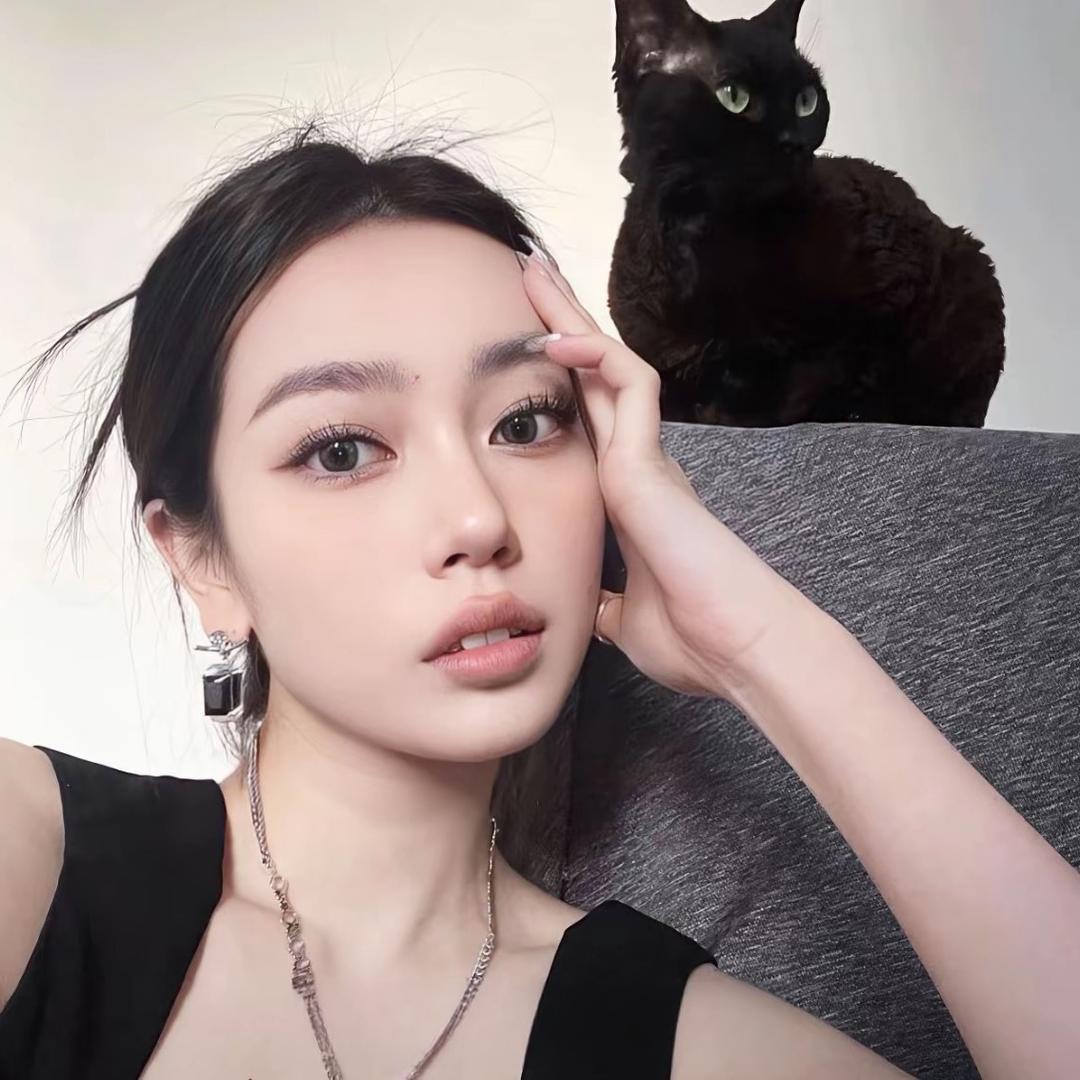 小李o