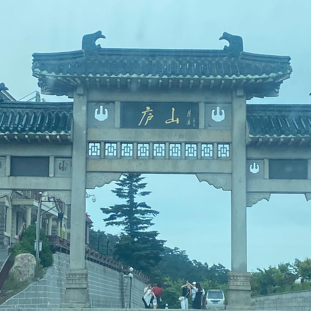 钓鱼小哥