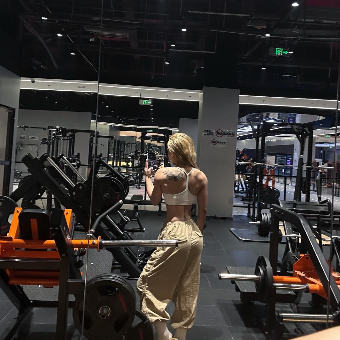 皮蛋没有蛋🇨🇳