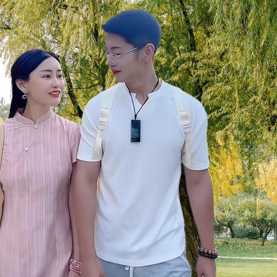 小于儿爸爸和妈妈