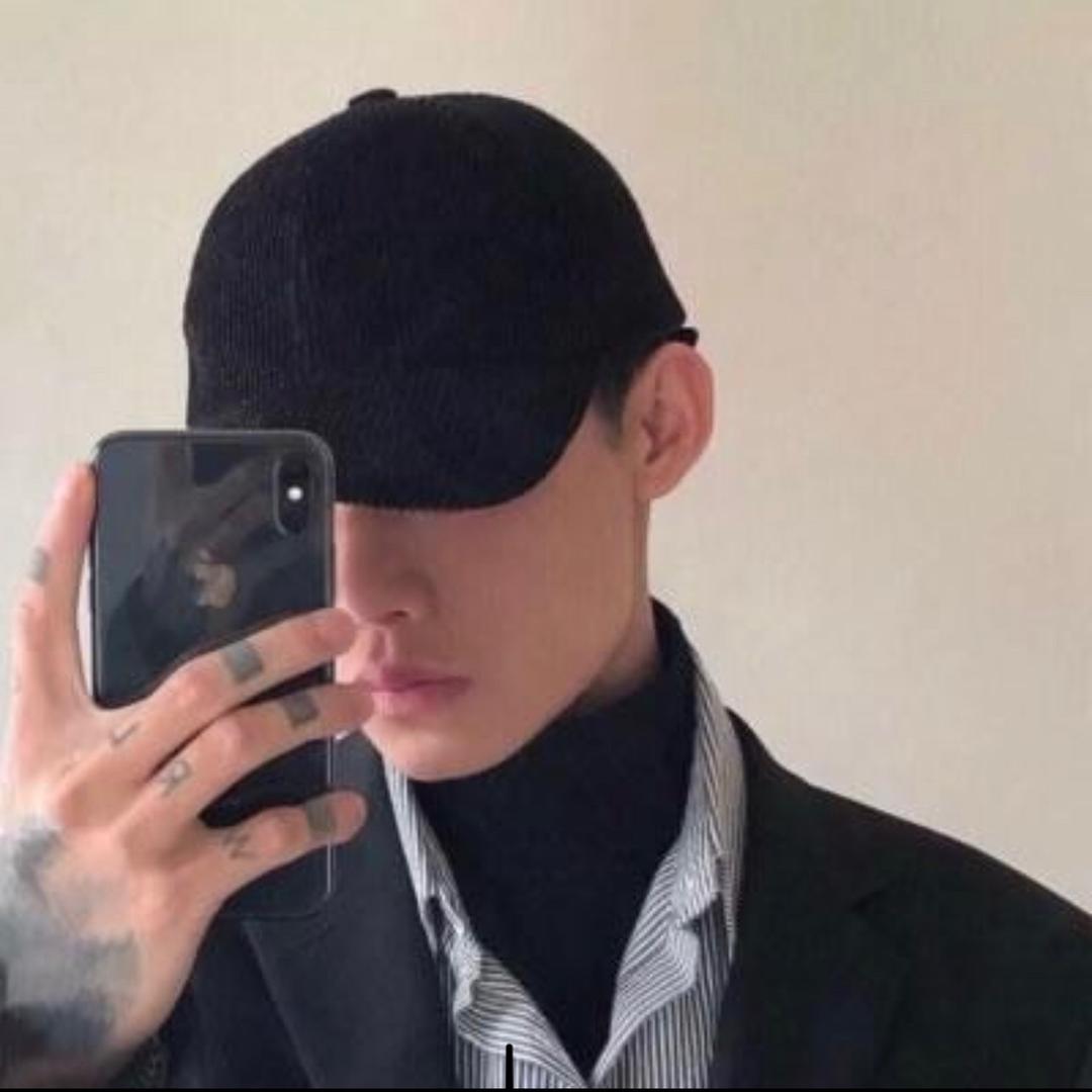 @俊