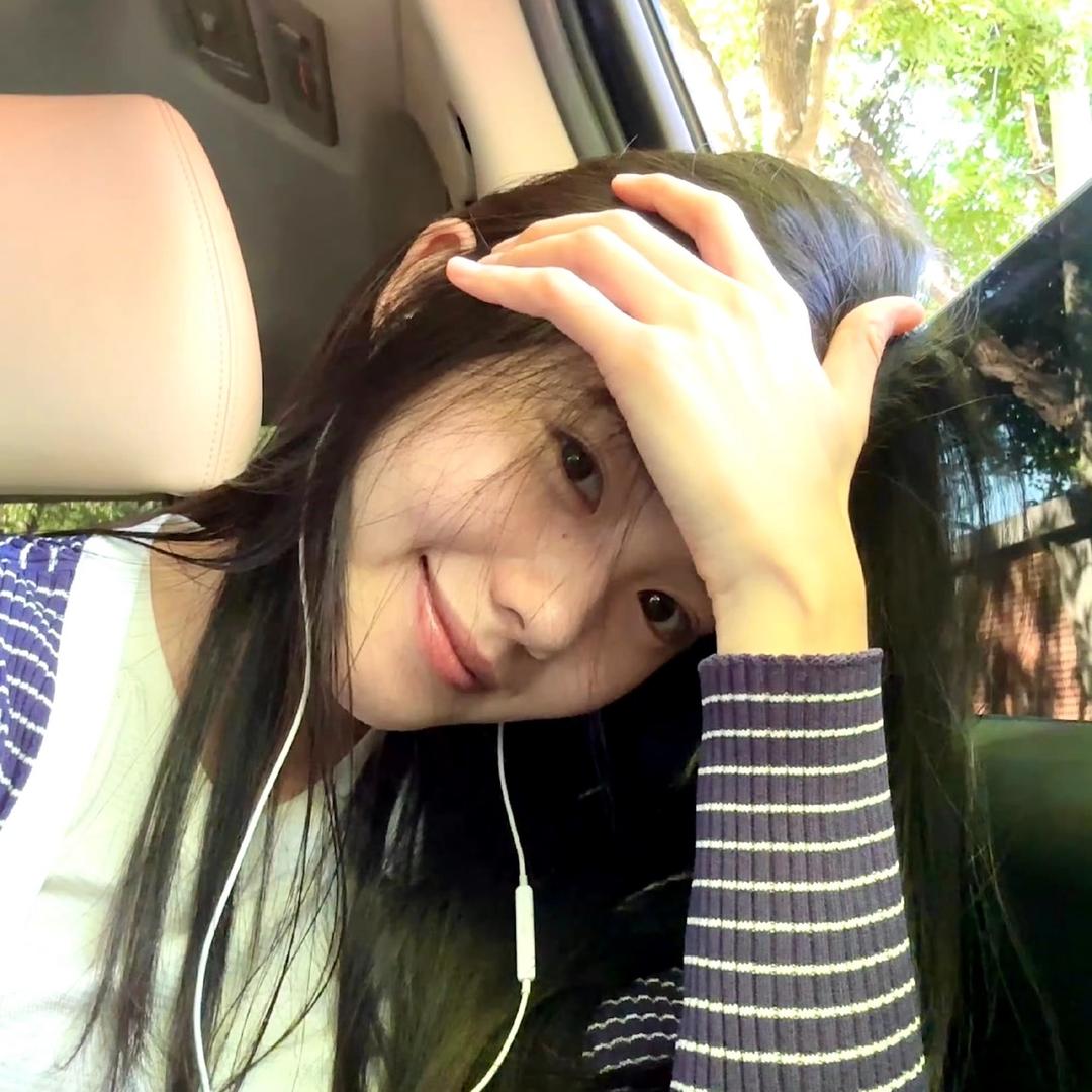 蔡蔡^菜菜