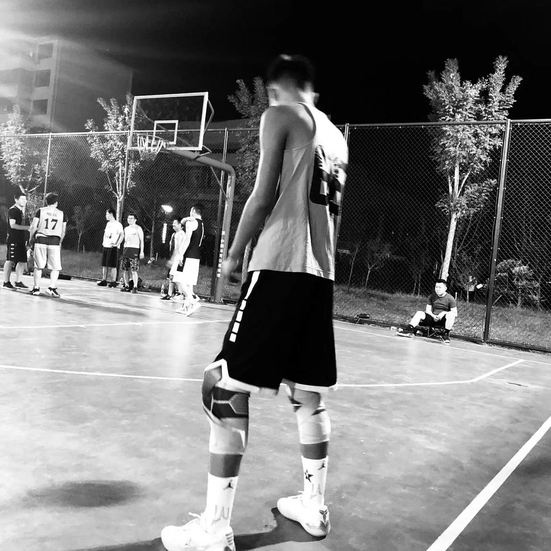 Thunders.9