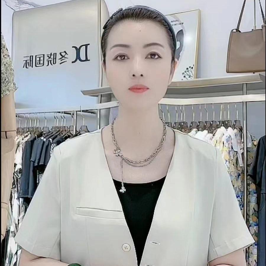 偃师冬晓国际女装