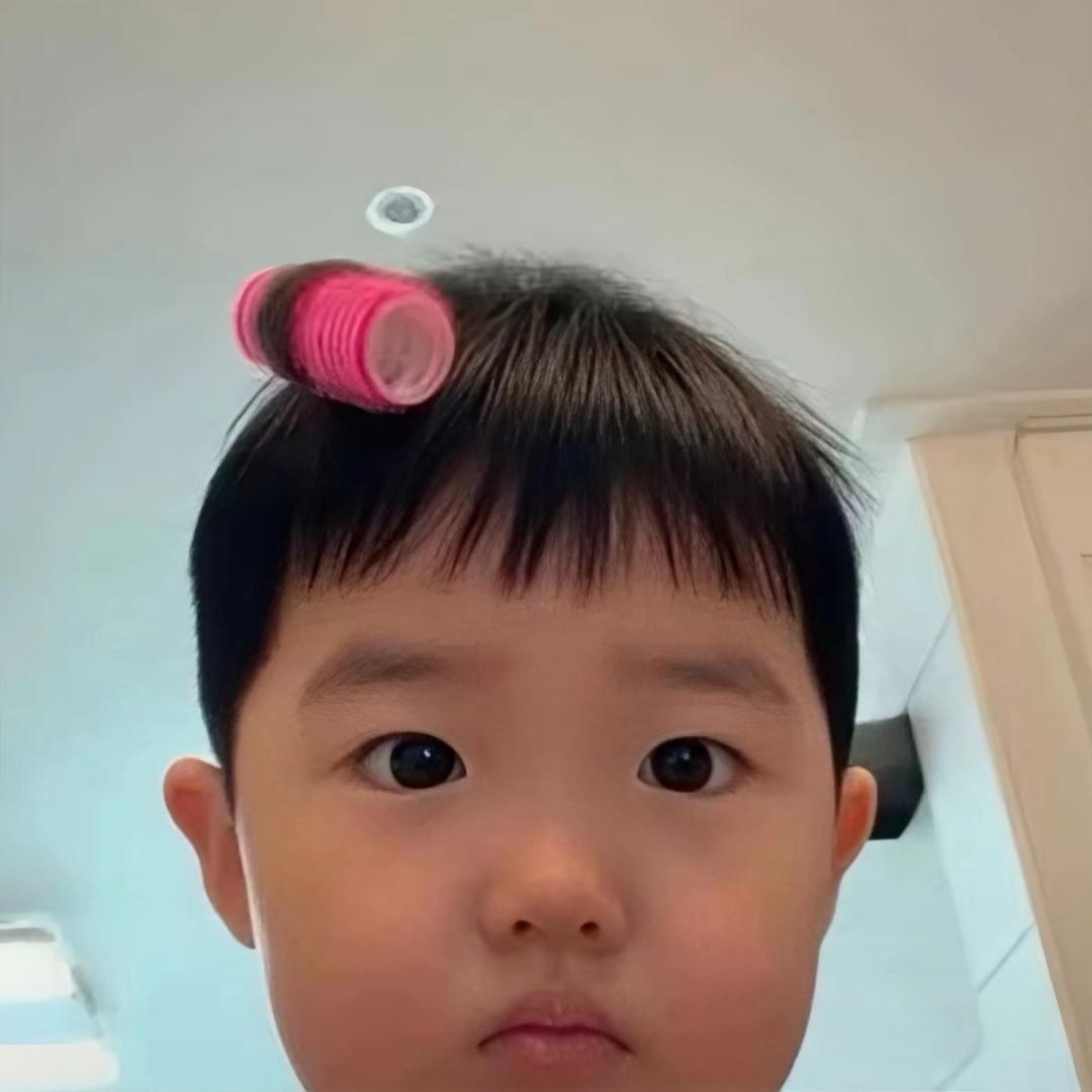 爱欣觉罗.