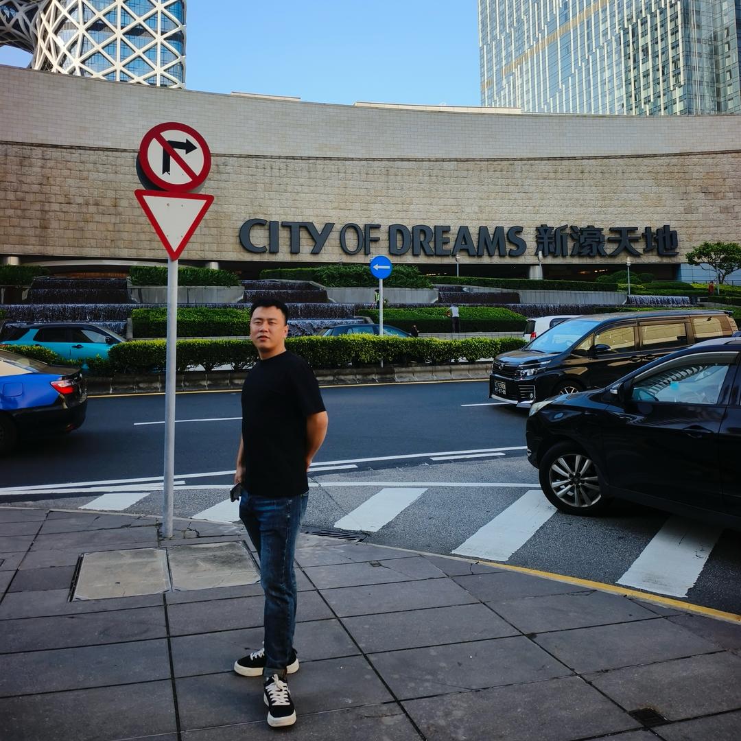 广州芭落贸易有限公司嘉鹏