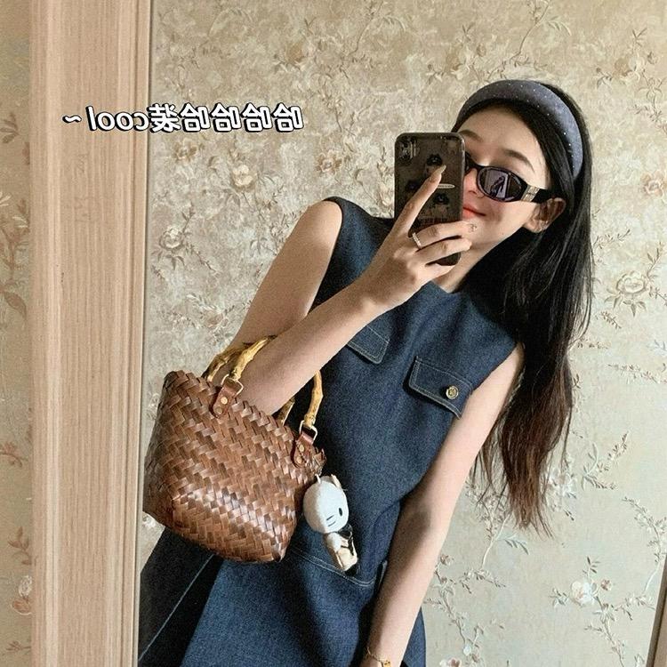杨富贵服装穿搭