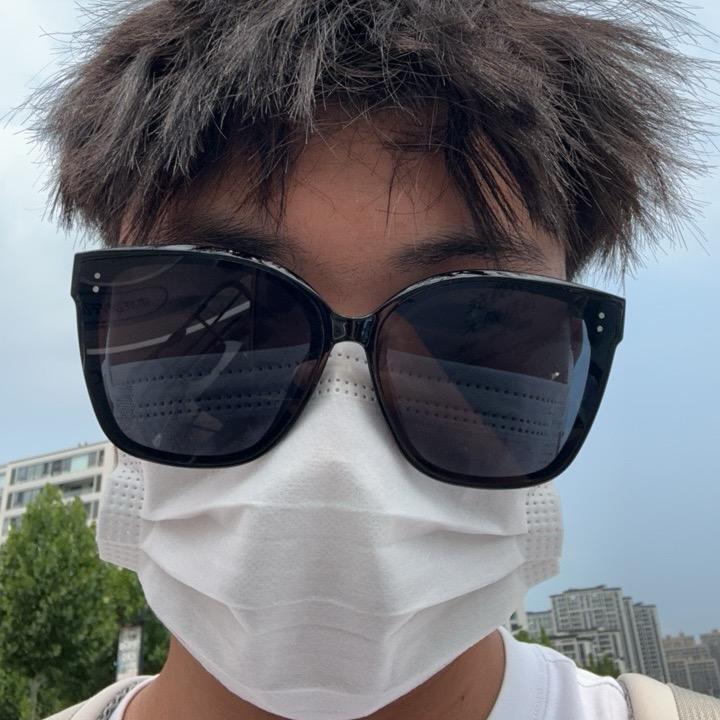 胡徕.
