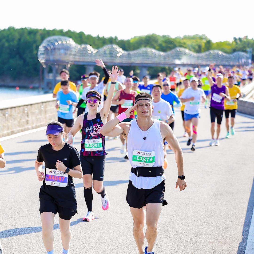 185大男孩（廊坊自由教练）