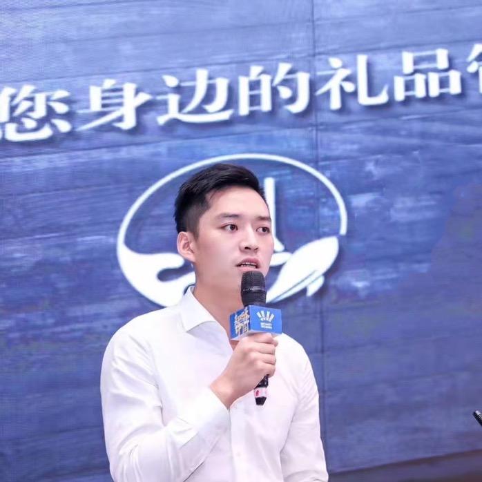 小李总送礼文化