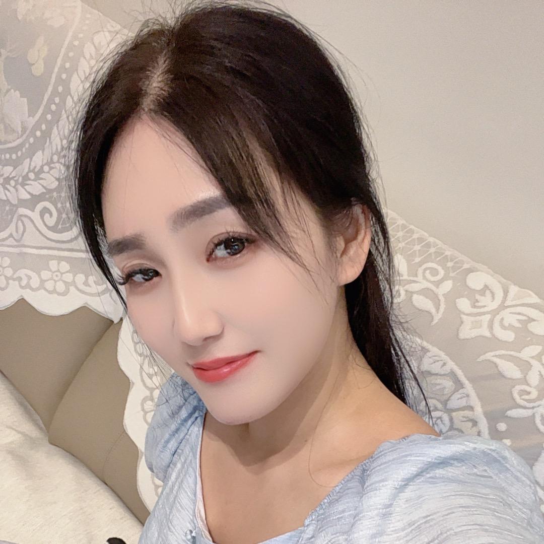 依依