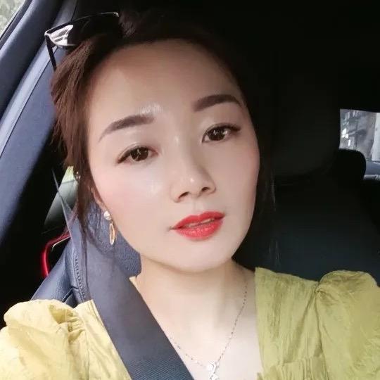 美霸·美容静静.专业素颜打造