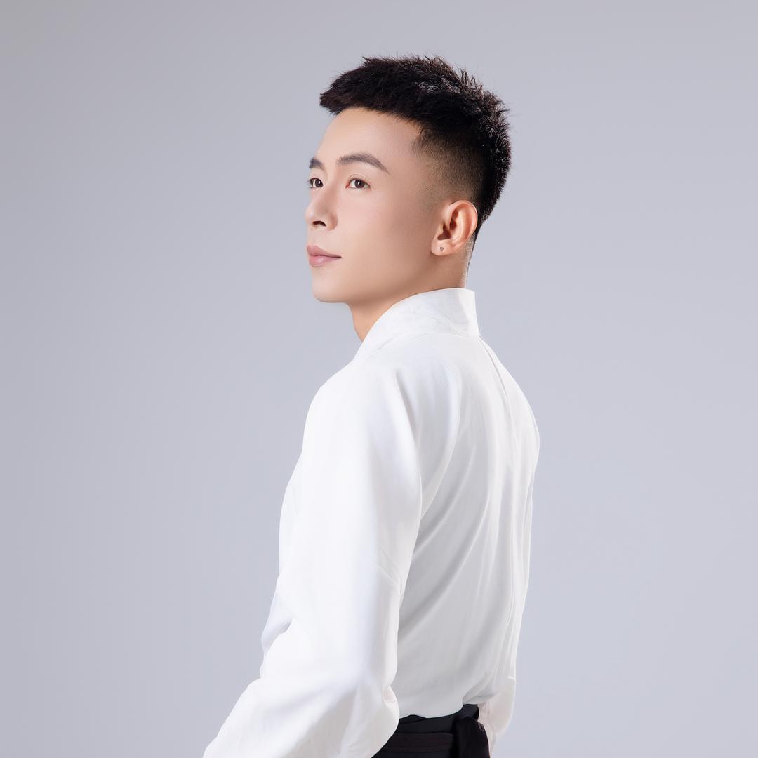 @阿明_每一天-为明天