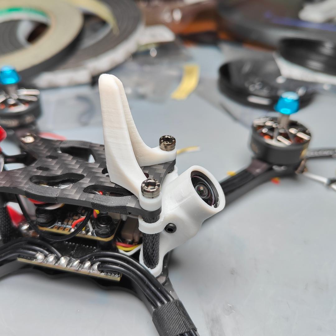 曰真FPV不能再炸机啦