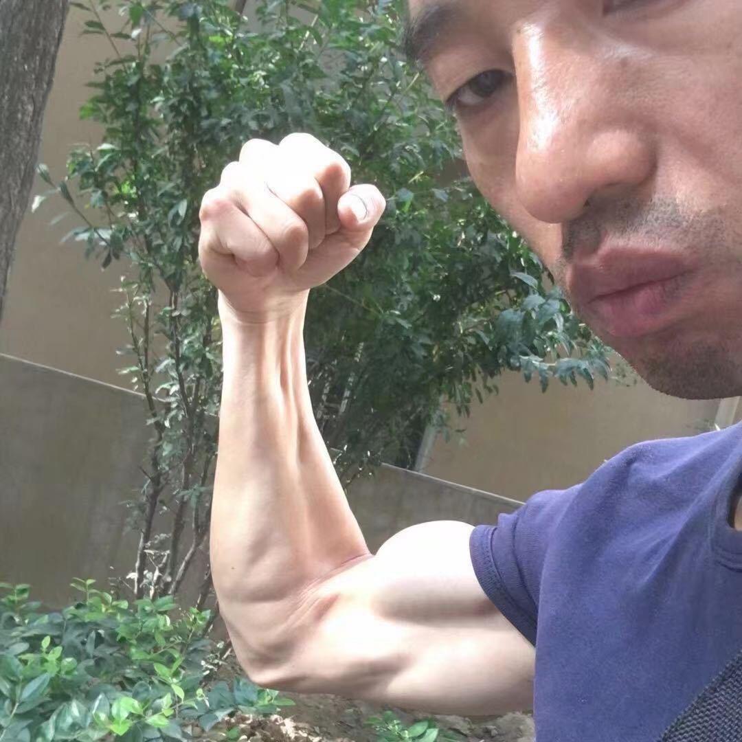 爱恨倾城（一枚高三语文老师）^_^