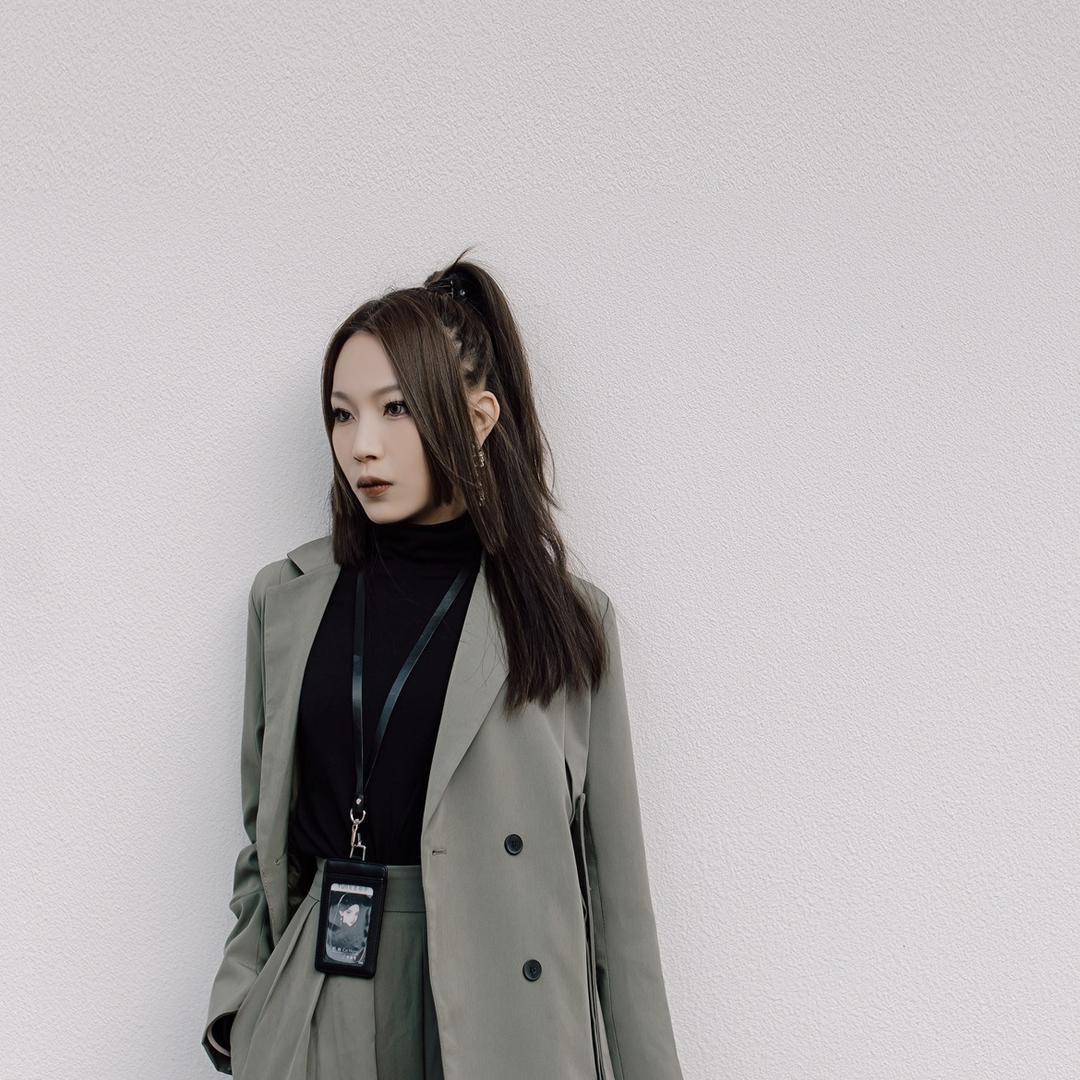 盘锦化妆师——彩虹