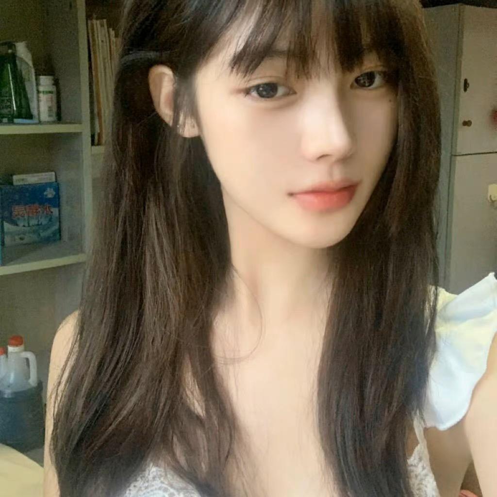 屁桃吹泡泡