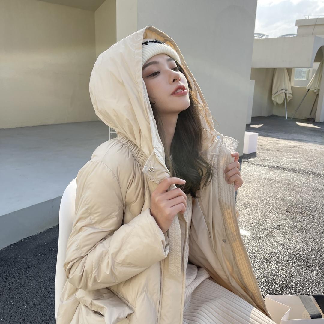新藍女装