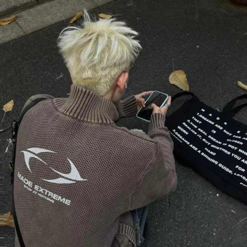 小R