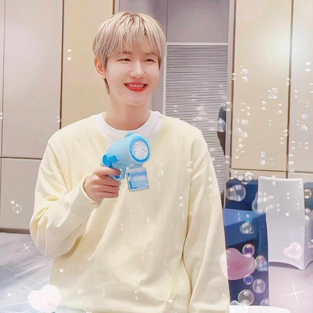 🫧啵咚兴贤˗ˋˏᰔᩚˎˊ˗