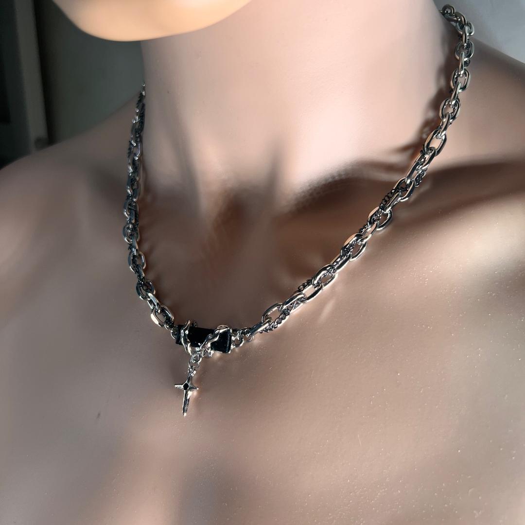 曼格龙饰品旗舰店