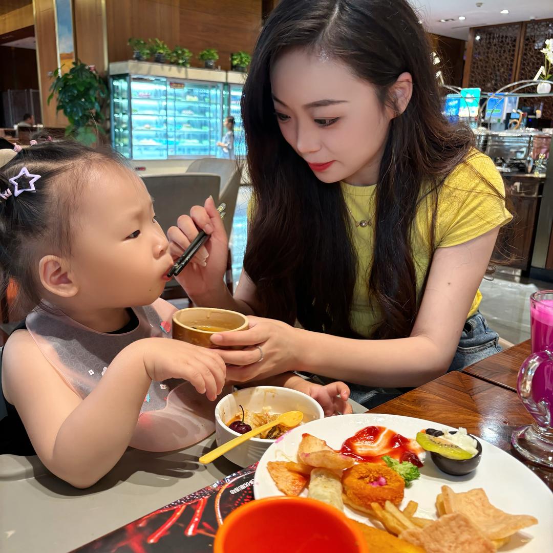 萱姐妈妈