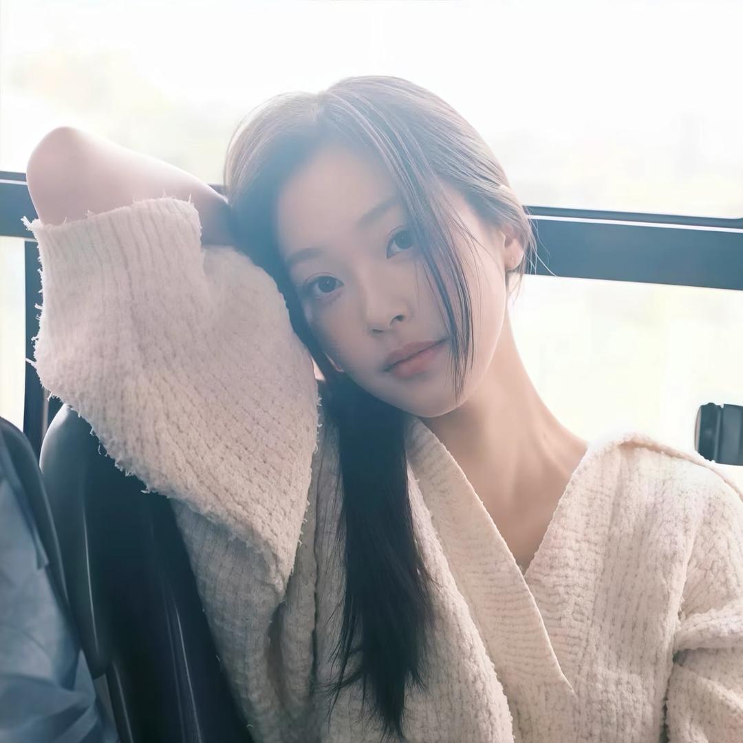 暴躁老奶大战奥特曼只为夺回两万八的假牙