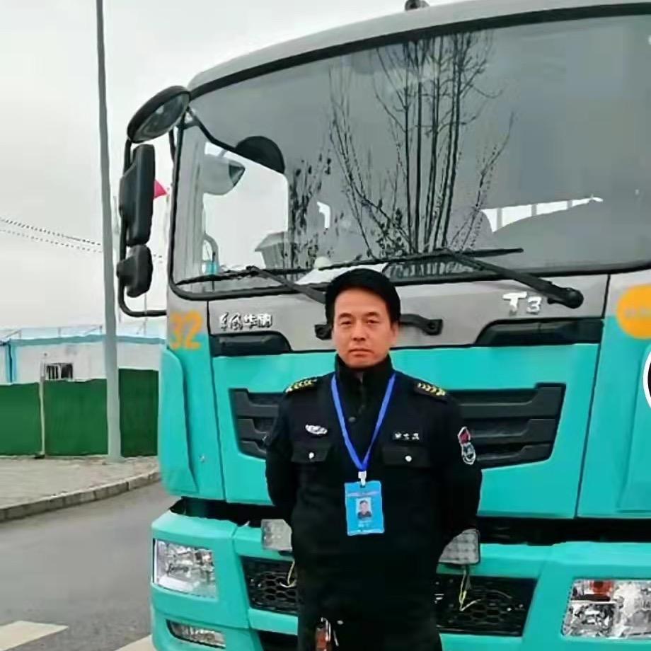 鹏翔驾校索教练@