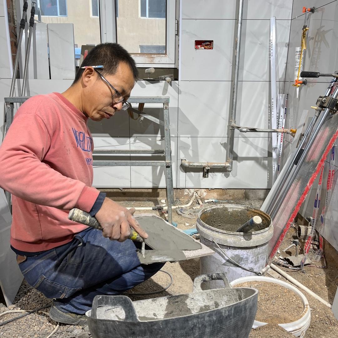 王师傅教你贴砖