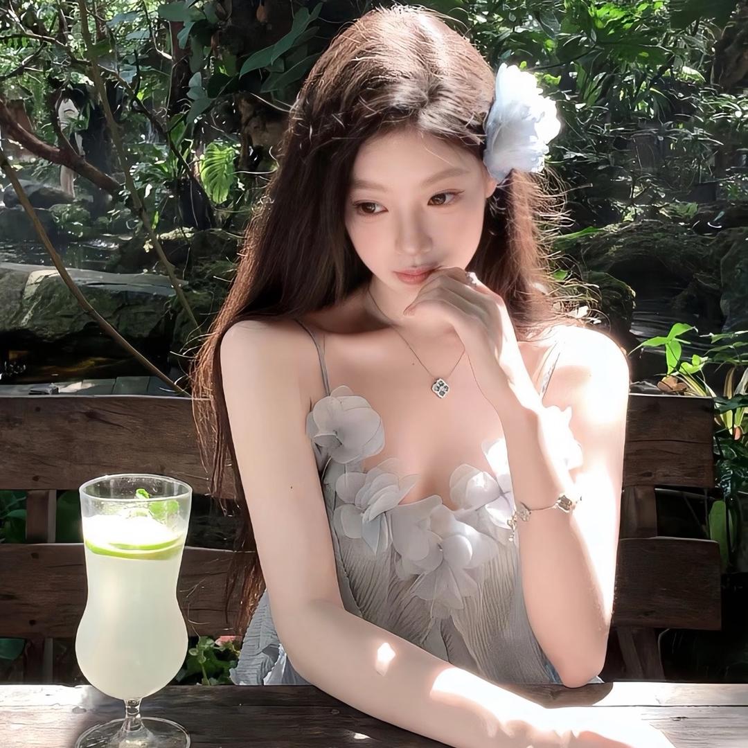 芙蓉妹妹（打不过小九）