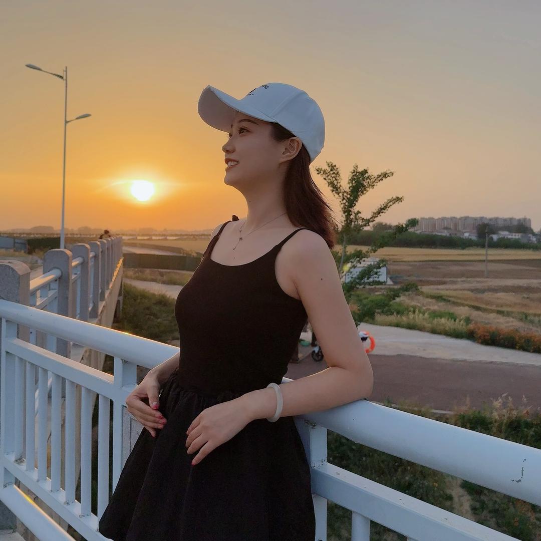 张小婷