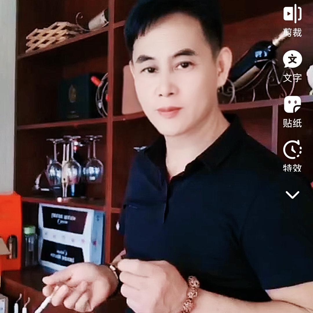 江西泉哥鸡司令深山放养土鸡