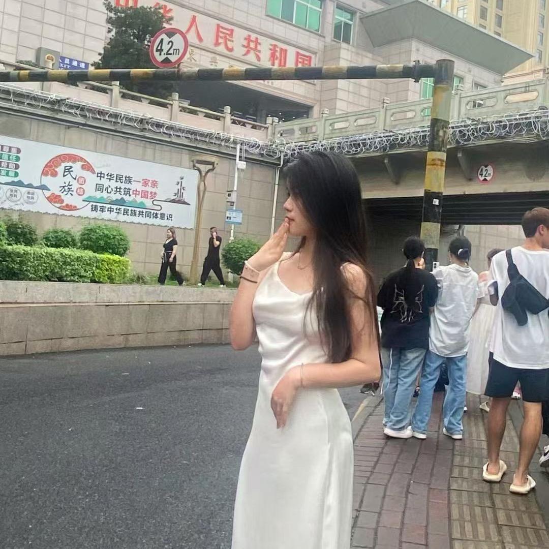 潘潘
