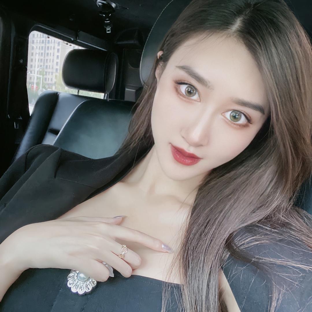 淼淼.