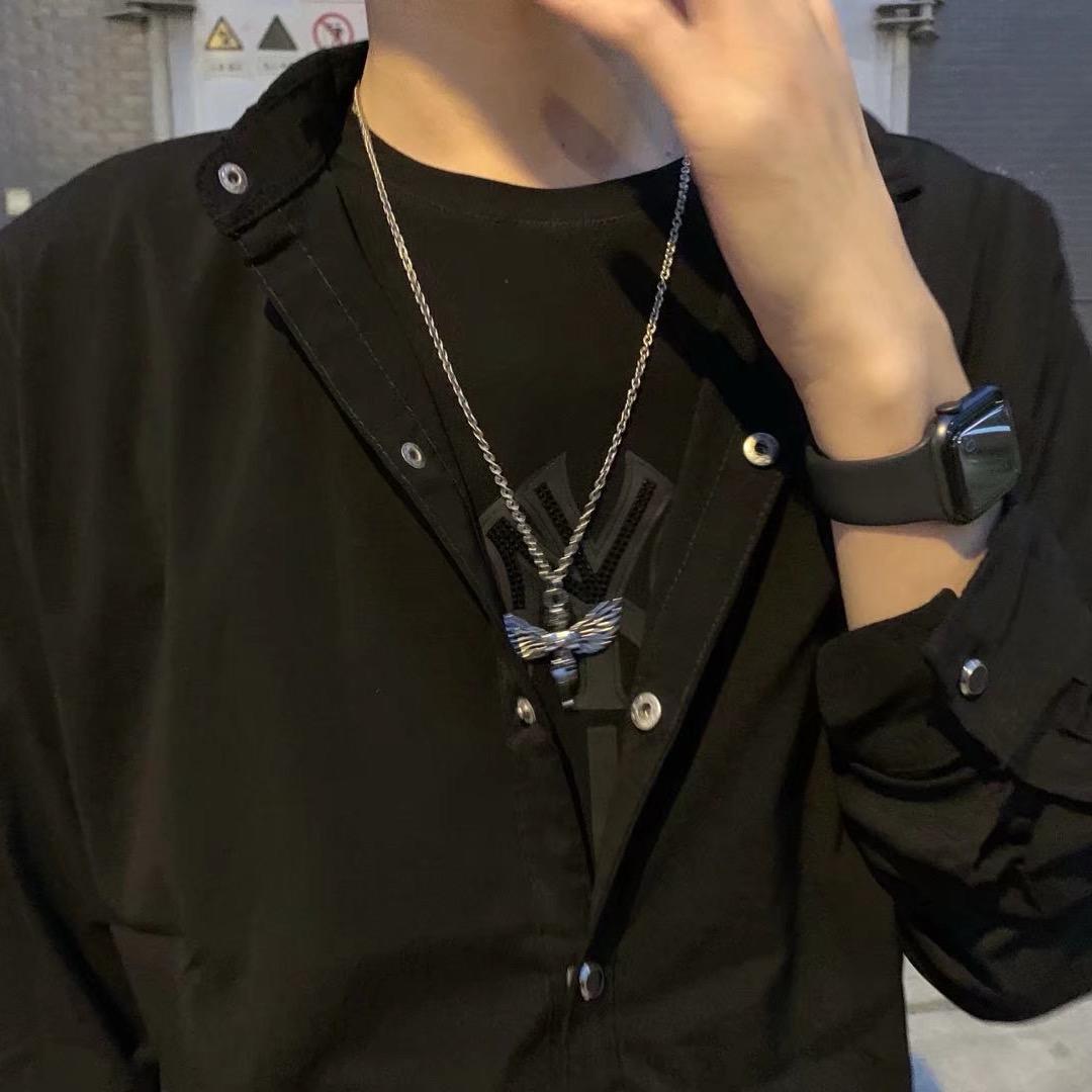 默然