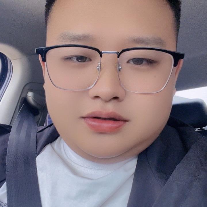 还小🦾