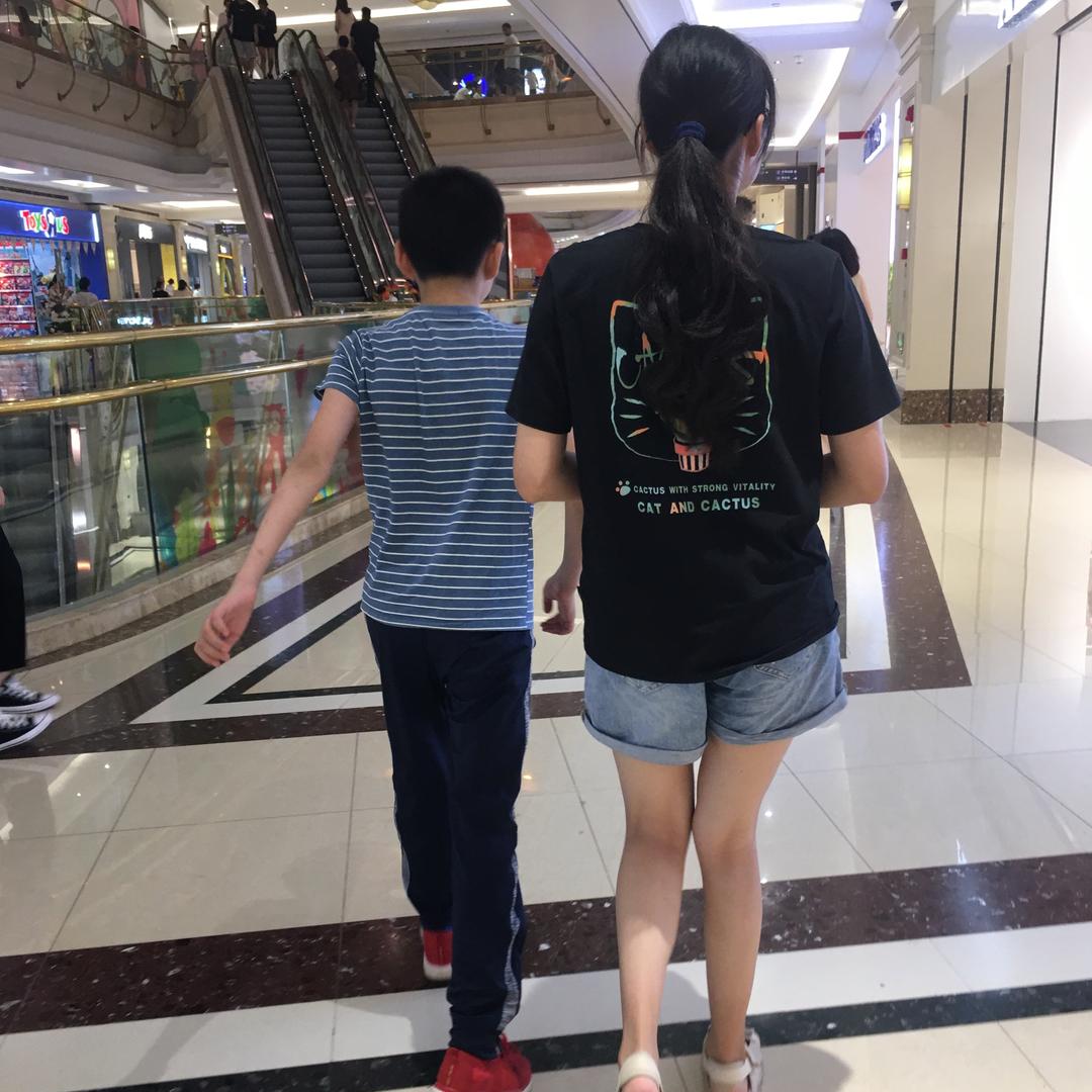 自在的小鱼