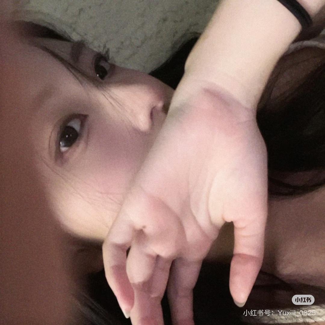 奶斯 露露