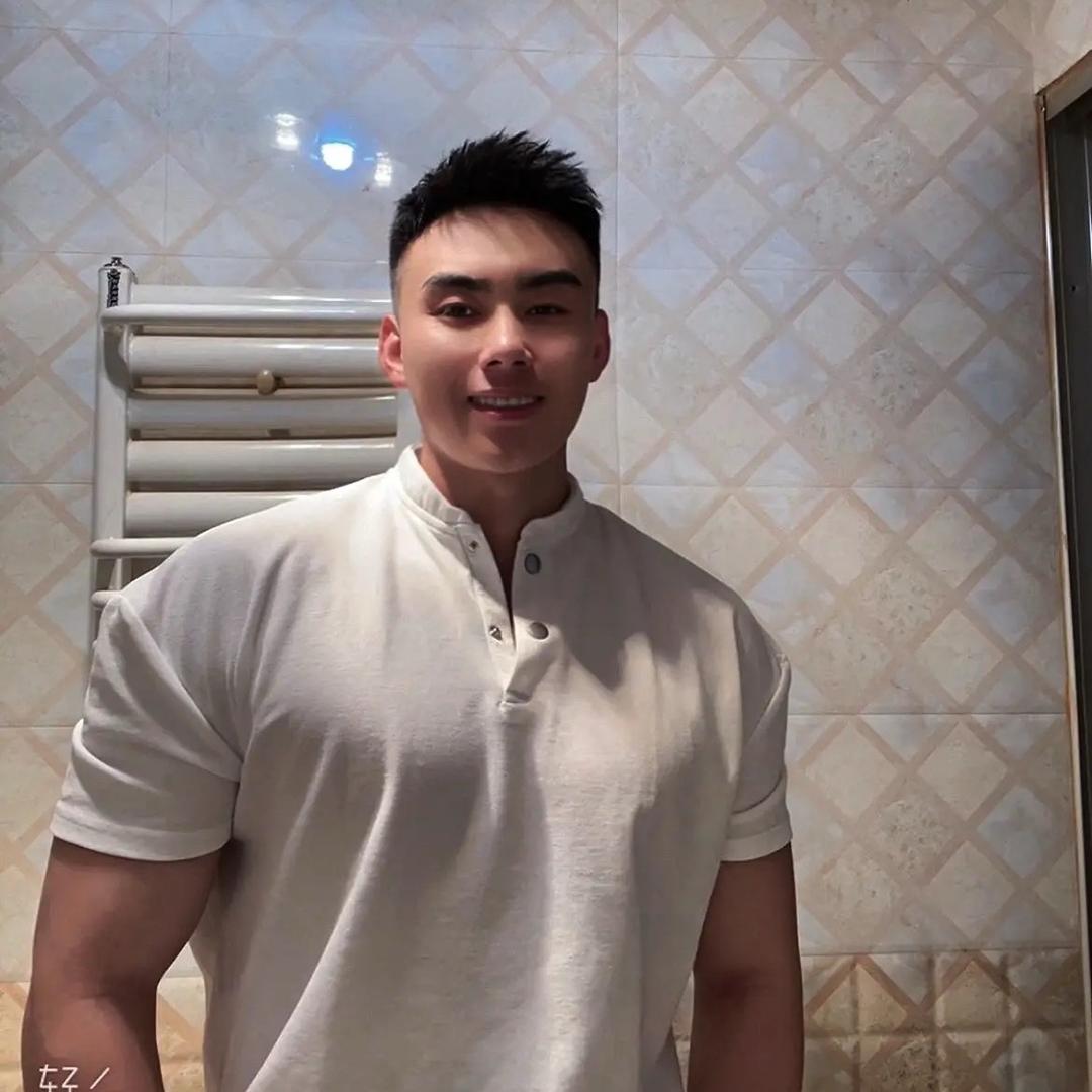 爱吃西红柿