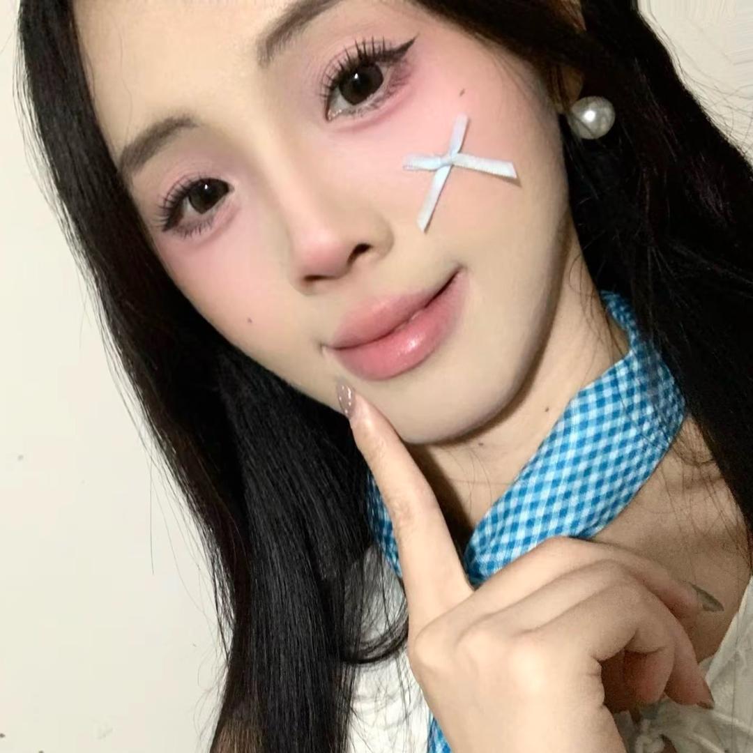 杏子_Luoise