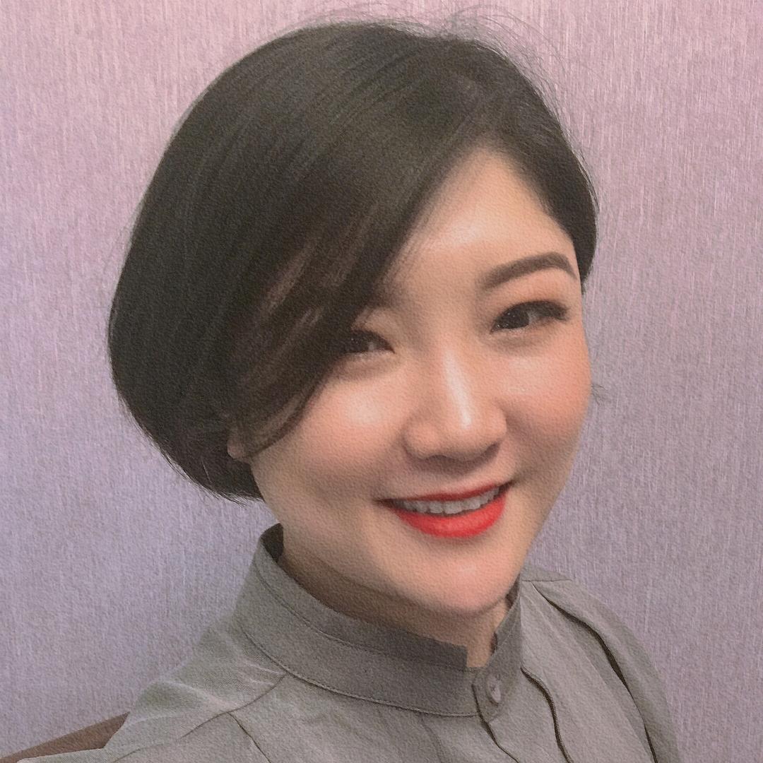 小丫不丑