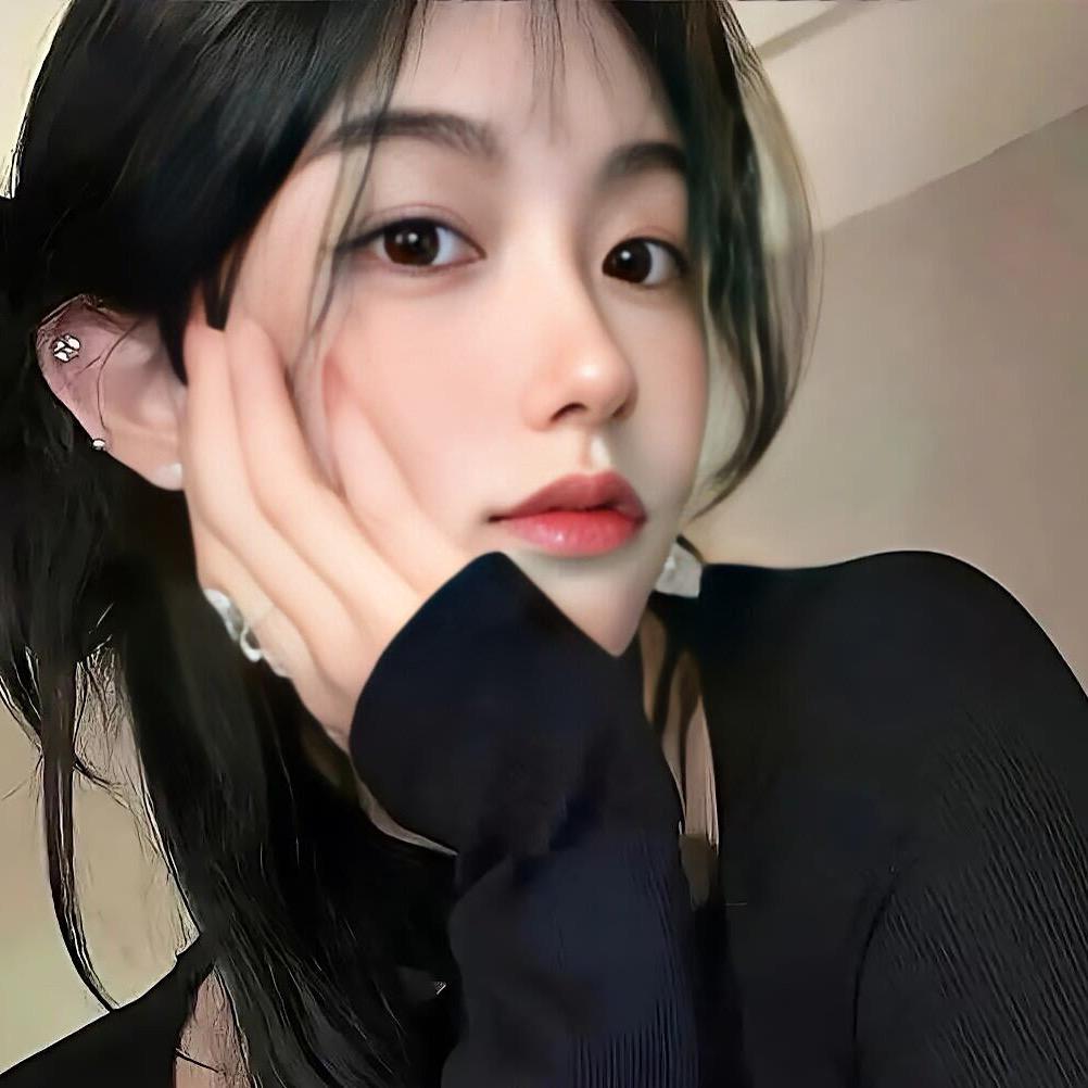 雯雯💕