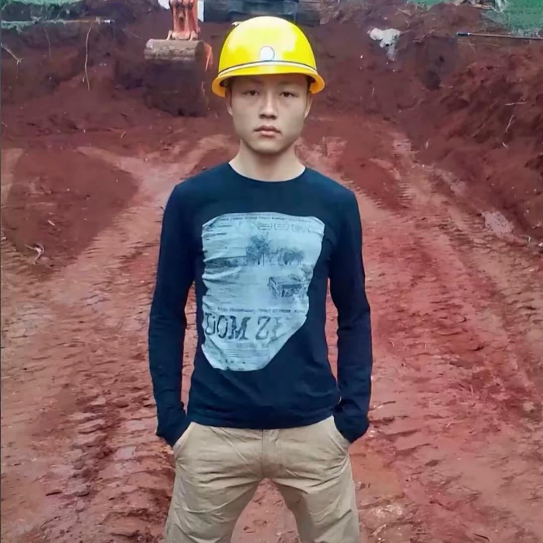 AAA建材批发王总、
