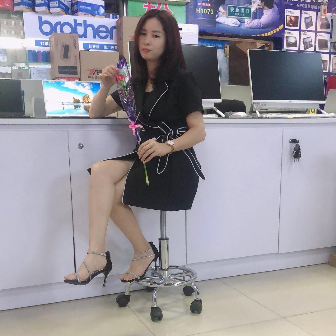 钦州电脑DIY 笔记本（小赖姐姐）