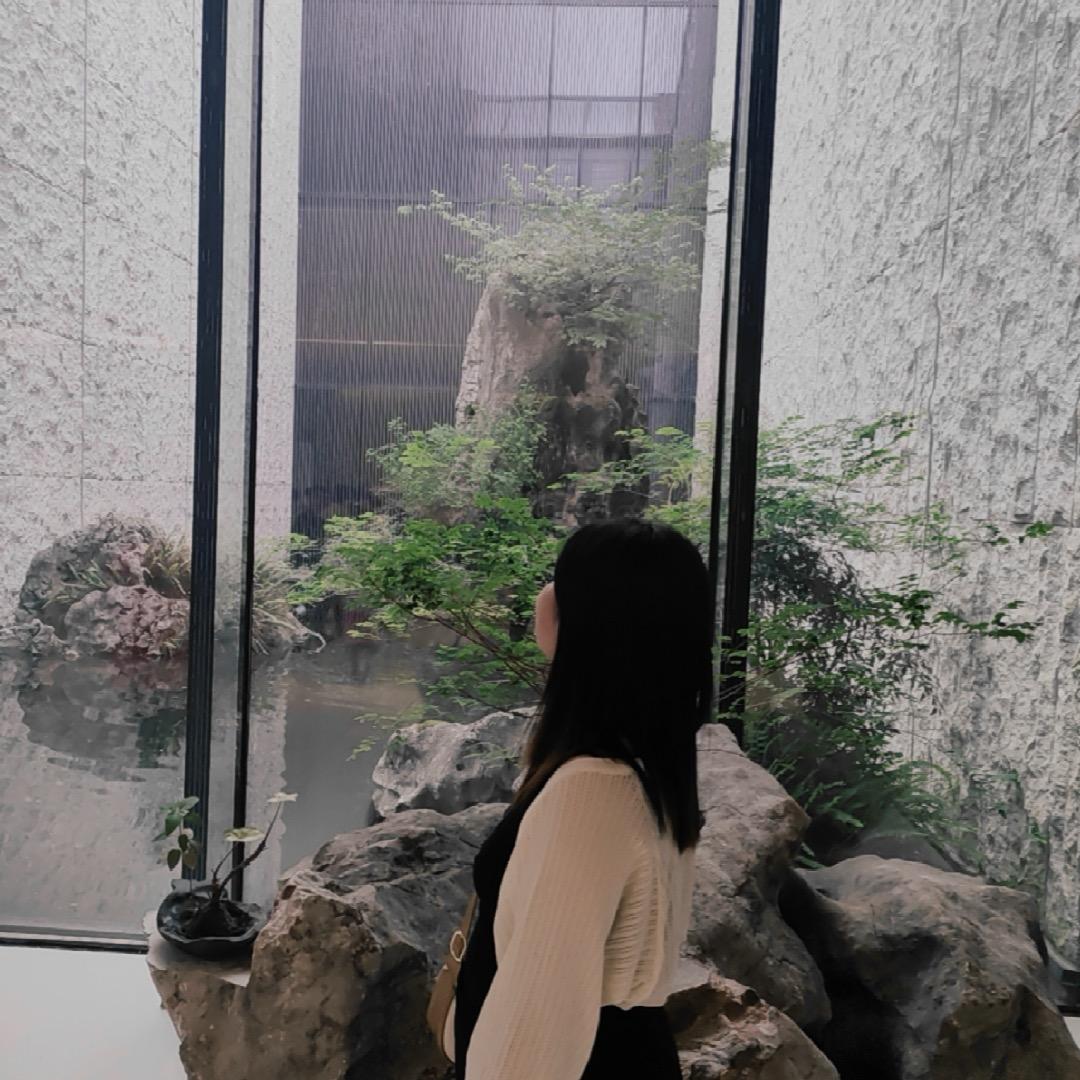 陈荣