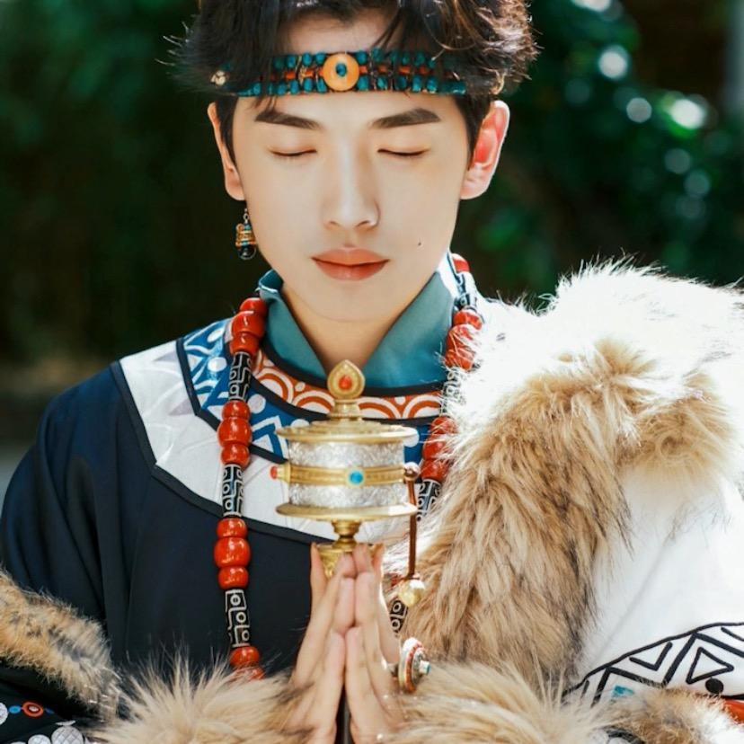 ℡ __昧〆圥玍灬- °℡