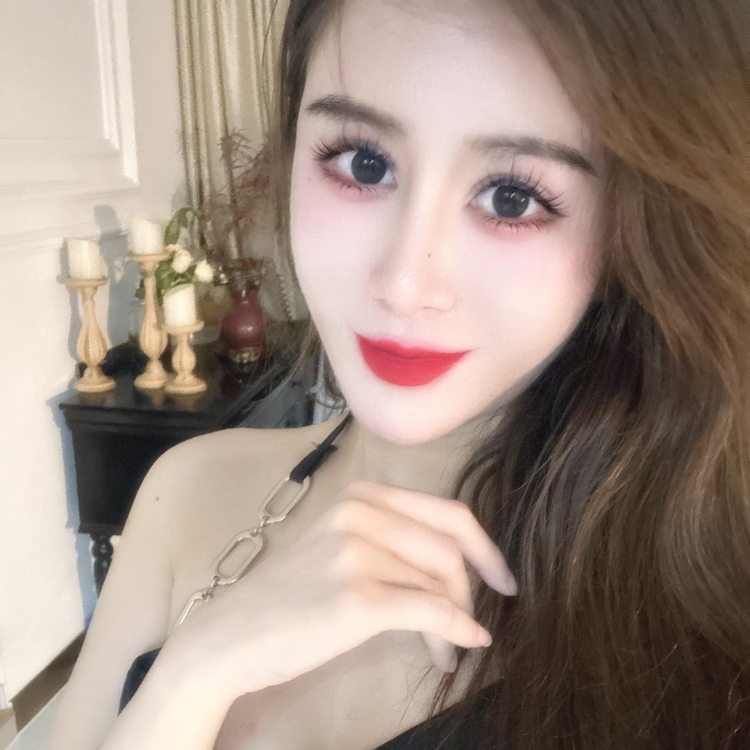 四月吖、