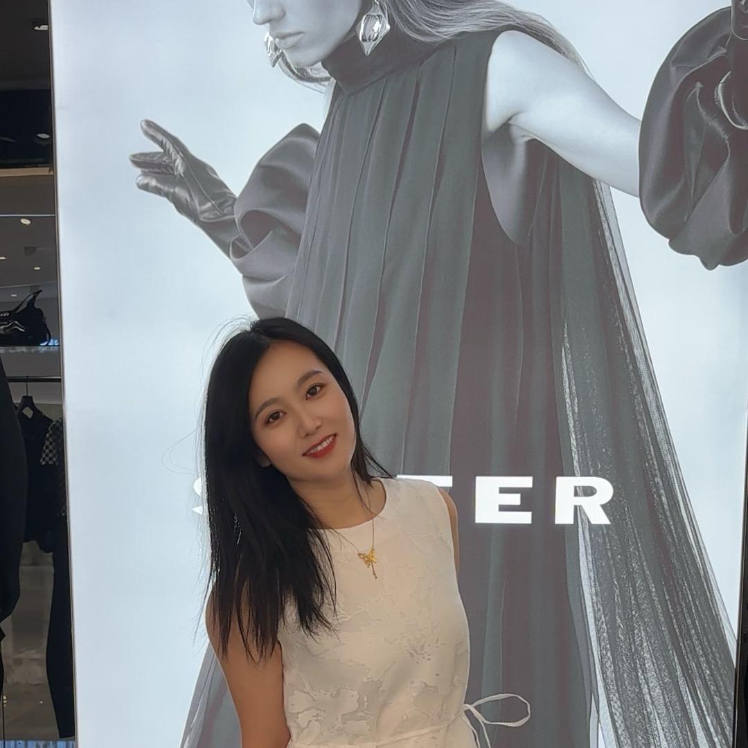 财 神爷的独生女