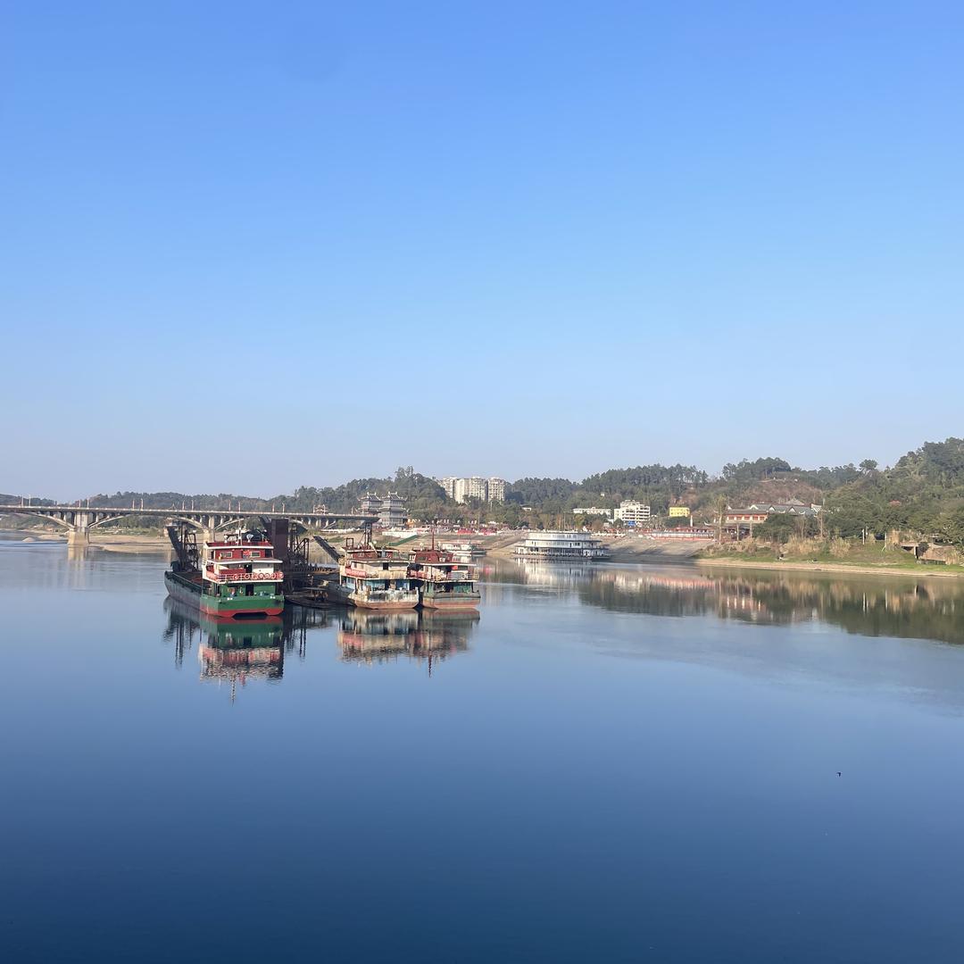 小晴（在努力）