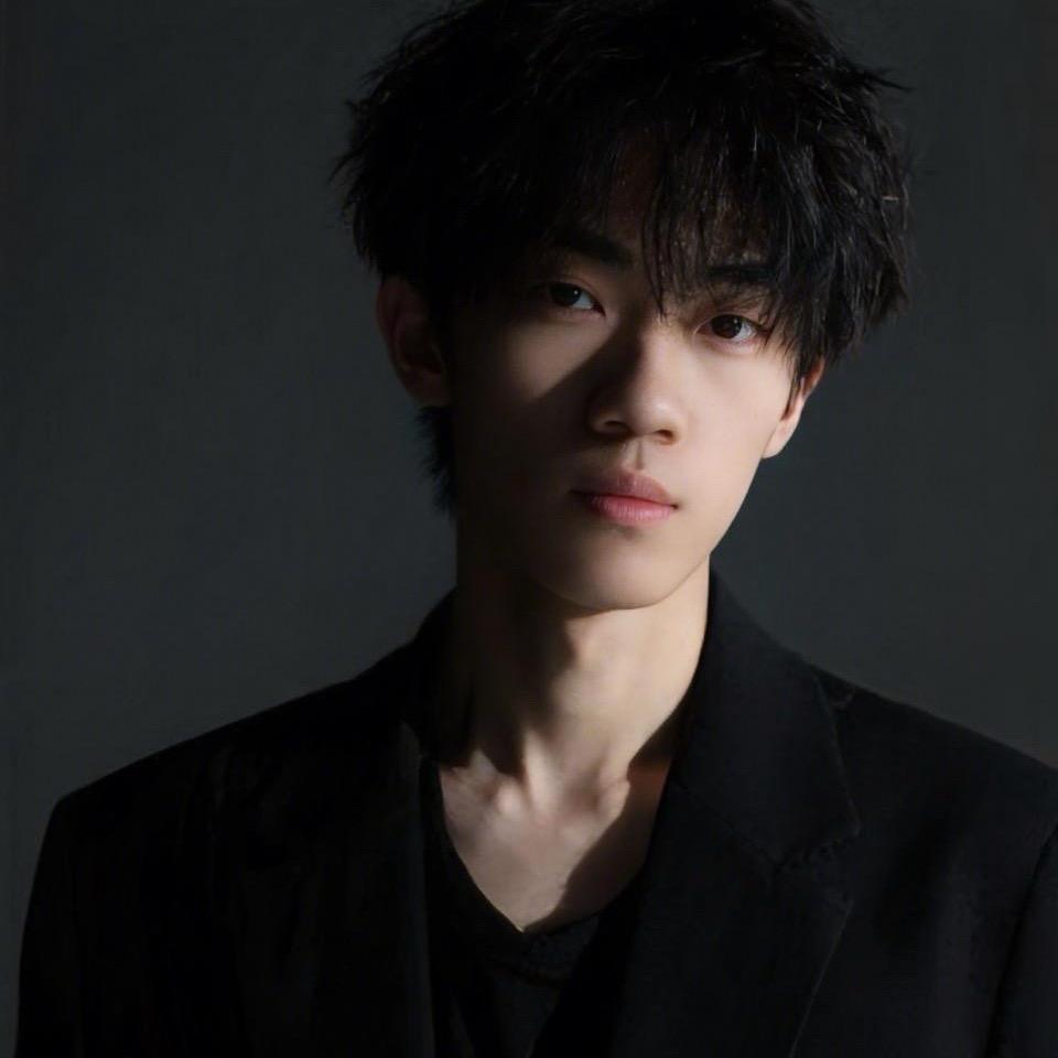 中创华学 吕老师